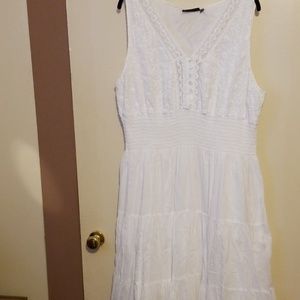 White Sleeveless Midi Dress